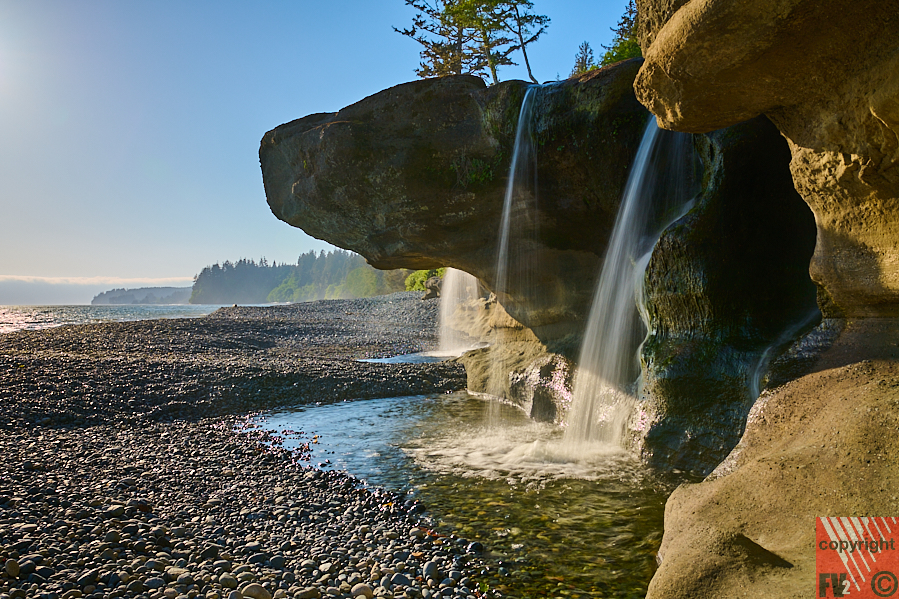 1610 Vancouver Island, Sandcut Beach Waterfall